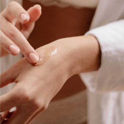 Lubrifiant Sex Au Naturel 75ml 5 Lubrifiant Sex Au Naturel 75ml hand